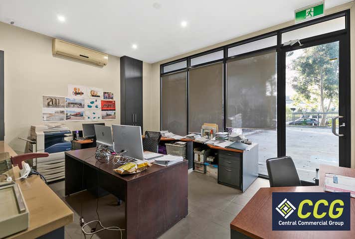 8 Carson Road Deer Park VIC 3023 - Image 6