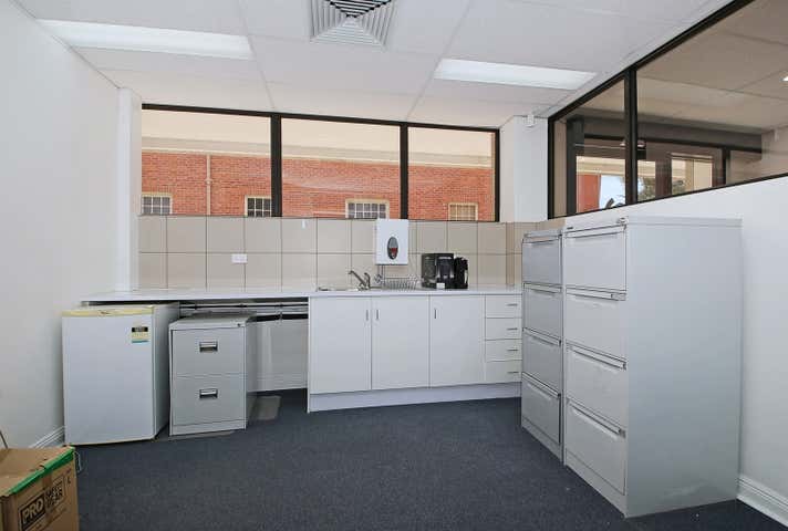 4/558 Kiewa Street Albury NSW 2640 - Image 4