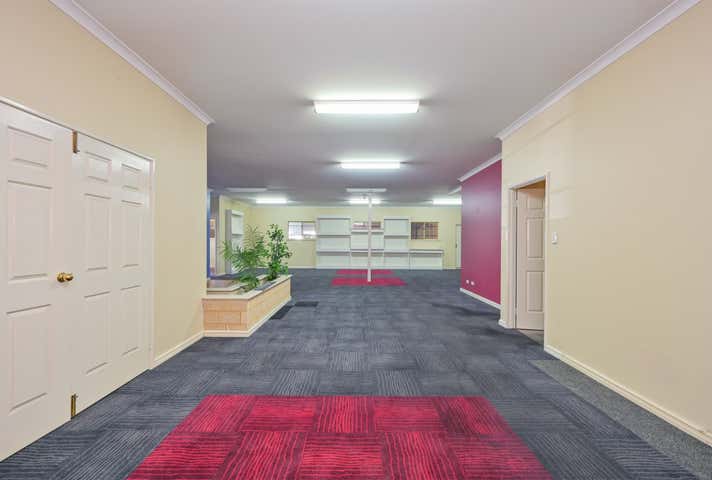 36 Cocos Drive Bibra Lake WA 6163 - Image 25