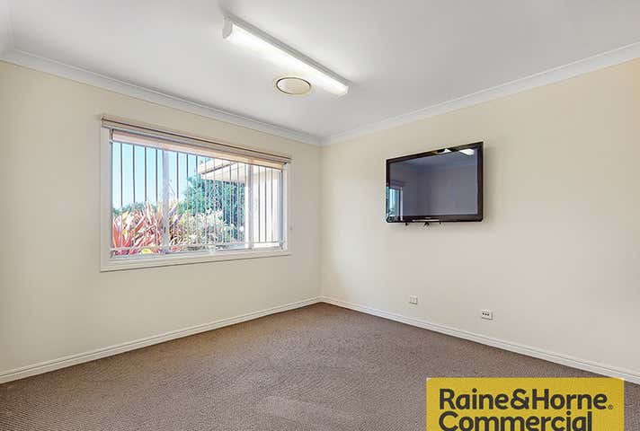 12 Norman Avenue Lutwyche QLD 4030 - Image 9