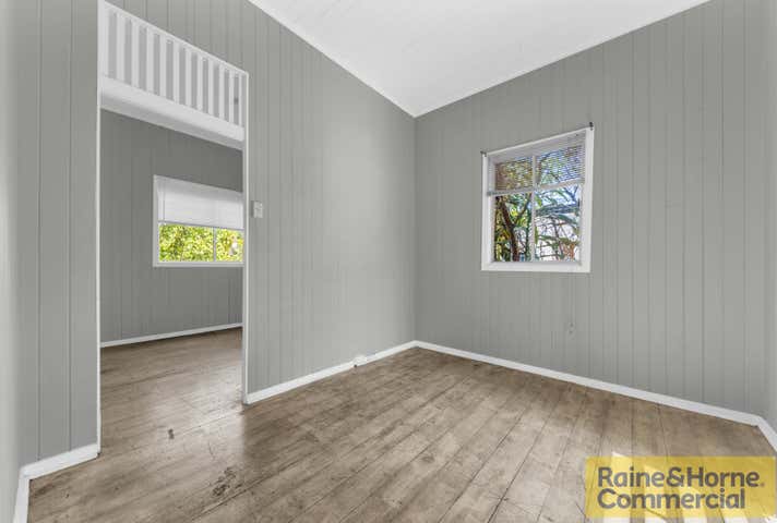 54 Birdwood Terrace Auchenflower QLD 4066 - Image 3