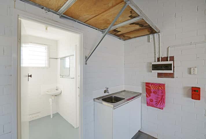 10/126-128 Radium Street Welshpool WA 6106 - Image 7