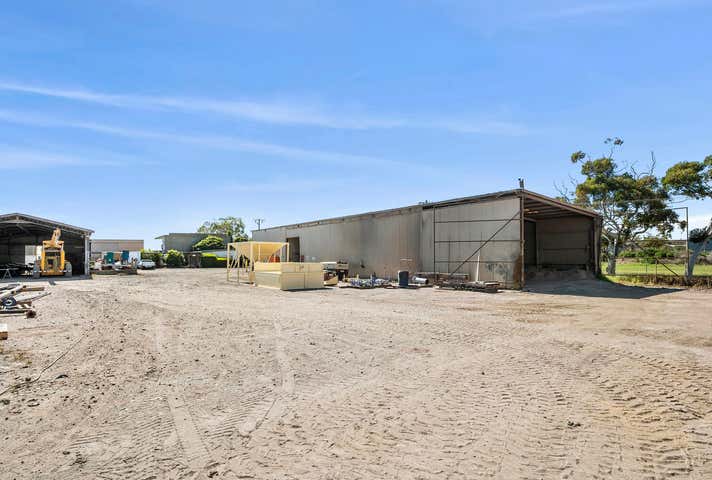 4-14 Greta Street North Shore VIC 3214 - Image 7