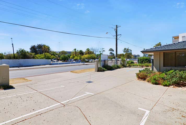 551 Marmion Street Booragoon WA 6154 - Image 13