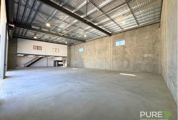 2/72-104 Jardine Drive Redland Bay QLD 4165 - Image 5