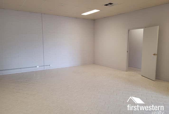 1/7 Royce Court Joondalup WA 6027 - Image 8