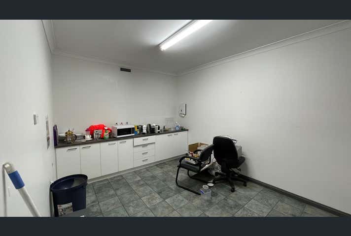Unit  21, 107-113 Heatherdale Road Ringwood VIC 3134 - Image 5