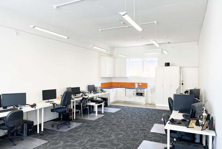 8/3 Fermont Road Underwood QLD 4119 - Image 4