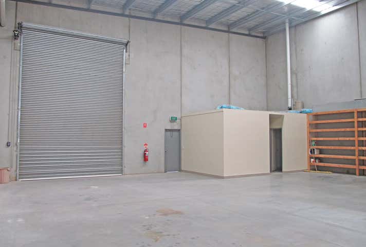 Unit 4, 29 Westwood Drive Ravenhall VIC 3023 - Image 5