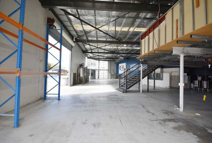 1/67 Wigg Street Wodonga VIC 3690 - Image 5