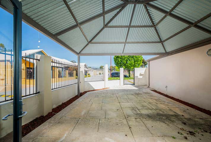 37 Mornington Parkway Ellenbrook WA 6069 - Image 12