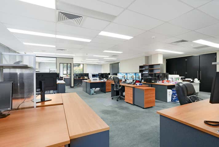 2&3, 43 Commerce Drive Robina QLD 4226 - Image 11
