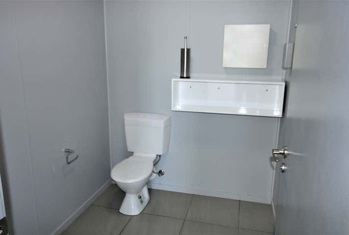 29A Campbell Street Slade Point QLD 4740 - Image 8