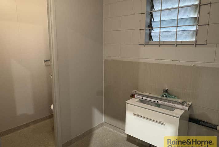 240 Robinson Road East Geebung QLD 4034 - Image 12