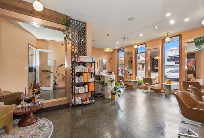 2/11 Forest Street Bendigo VIC 3550 - Image 2