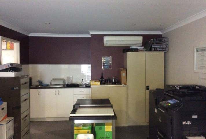 Unit 4, 14 Uppill Pl Wangara WA 6065 - Image 7