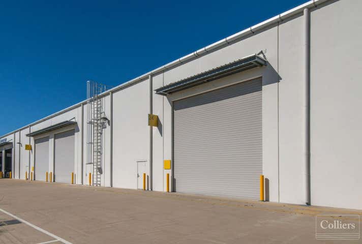 24/547 Woolcock Street Mount Louisa QLD 4814 - Image 12