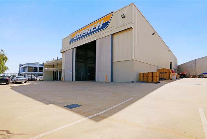 7 Edison Circuit Forrestdale WA 6112 - Image 2