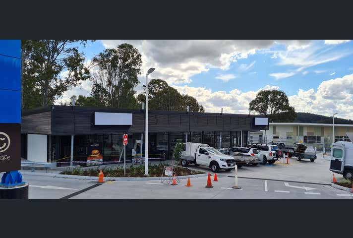 396 Tamborine Oxenford Road Upper Coomera QLD 4209 - Image 10