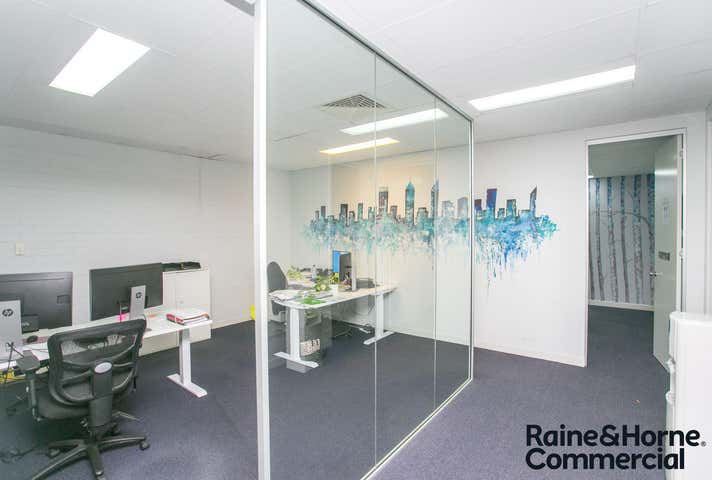 Unit 3 / 110 Jersey Street Jolimont WA 6014 - Image 4