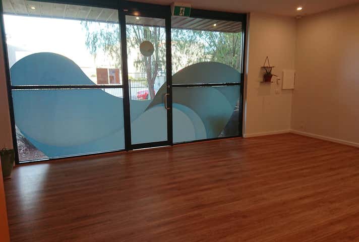 10/12 Trewhitt Court Dromana VIC 3936 - Image 7