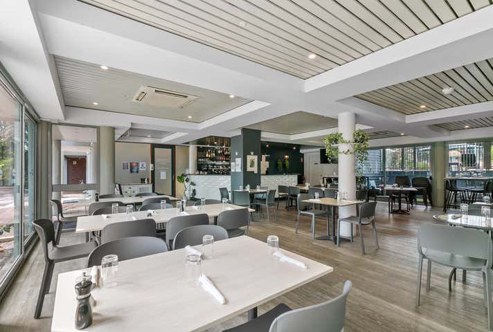 137 Melville Parade Como WA 6152 - Image 9