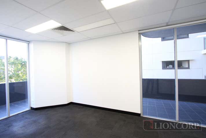 Upper Mount Gravatt QLD 4122 - Image 6