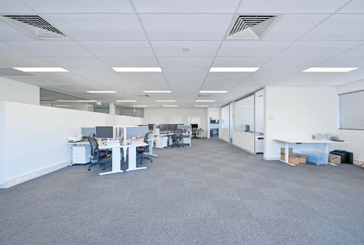 10 Brodie-Hall Drive Bentley WA 6102 - Image 9