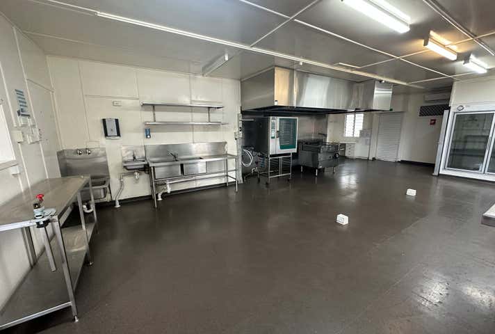 60 Downs Street North Ipswich QLD 4305 - Image 7