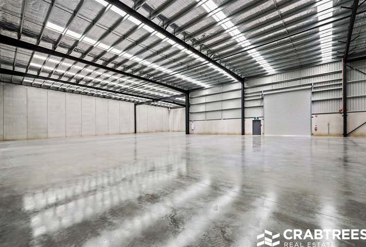 8 Palomo Drive Cranbourne West VIC 3977 - Image 5