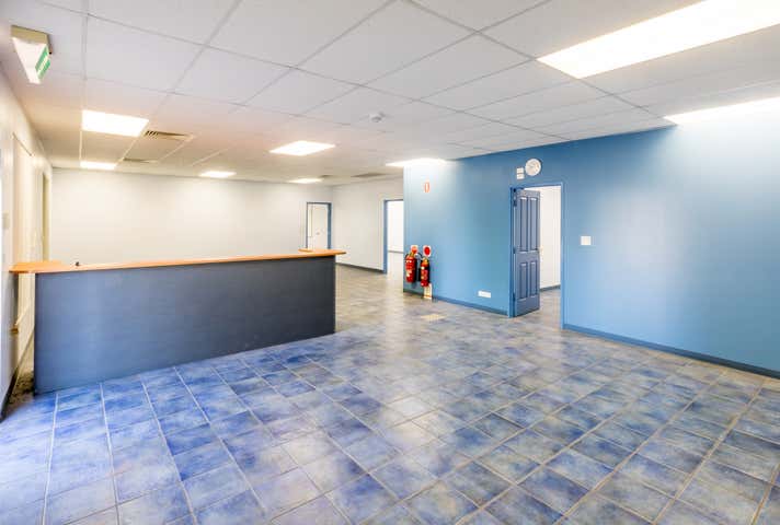 18-20 Kingstag Crescent Edinburgh North SA 5113 - Image 6