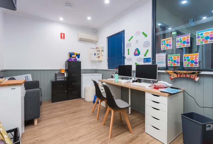 17a Anderson Road Forrestfield WA 6058 - Image 8