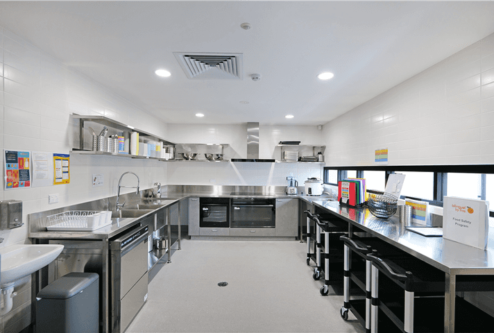 101 Campbell Road Canning Vale WA 6155 - Image 13