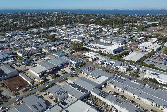 9/25-27 Redcliffe Gardens Drive Clontarf QLD 4019 - Image 7