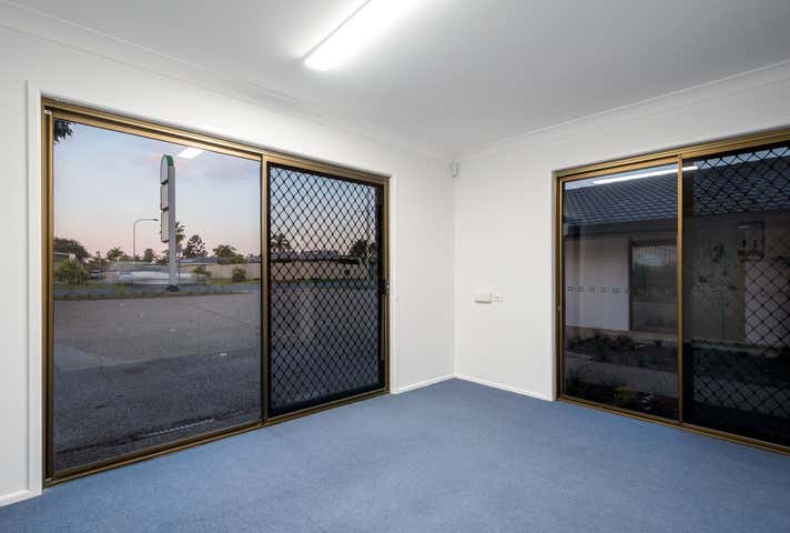 299 Rio Vista Boulevard Mermaid Waters QLD 4218 - Image 13