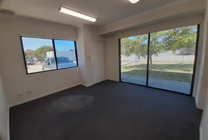 1/27 Denninup Way Malaga WA 6090 - Image 4