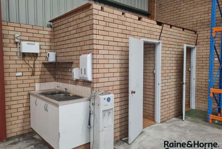 Unit 2 / 10 Abrams Street Balcatta WA 6021 - Image 6