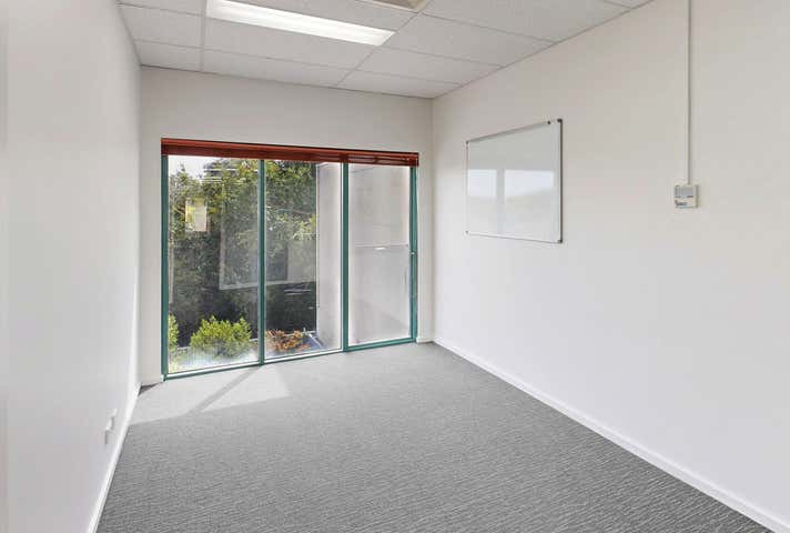 189 McKinnon Road McKinnon VIC 3204 - Image 10