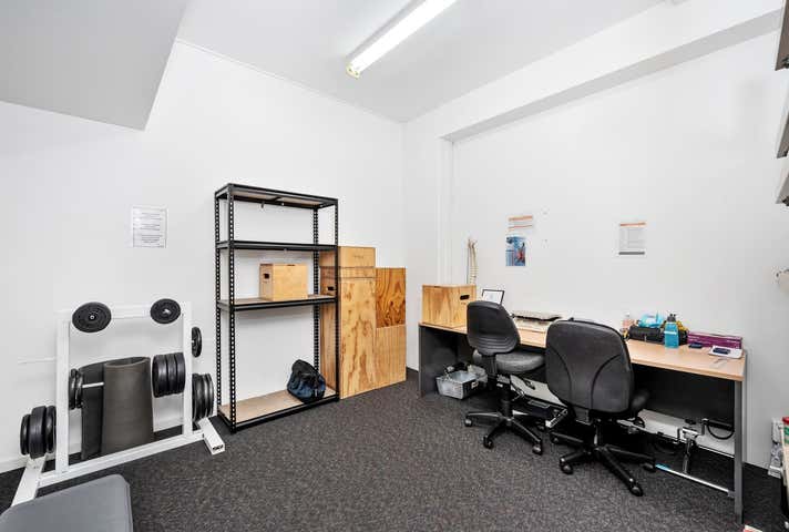 1/172 Latrobe Terrace Geelong West VIC 3218 - Image 6