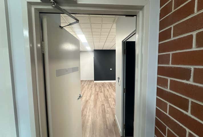 5b/9 Bideford Street Torquay QLD 4655 - Image 11