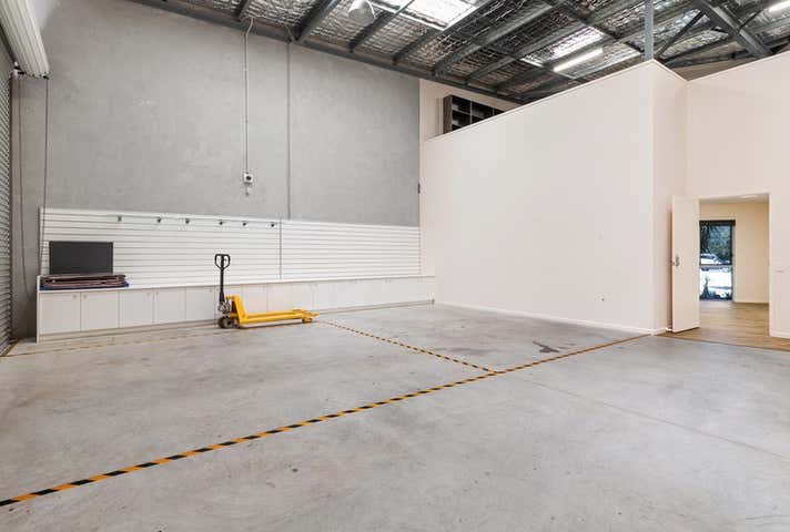 1/24 Southern Cross Circuit Urangan QLD 4655 - Image 9