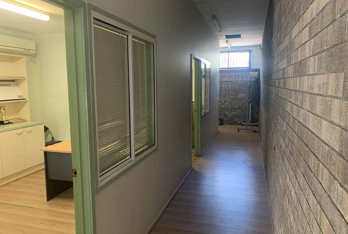 6 Lincoln Street Strathpine QLD 4500 - Image 9