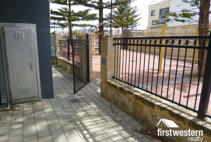 2/6 Bouvard Walk Clarkson WA 6030 - Image 4