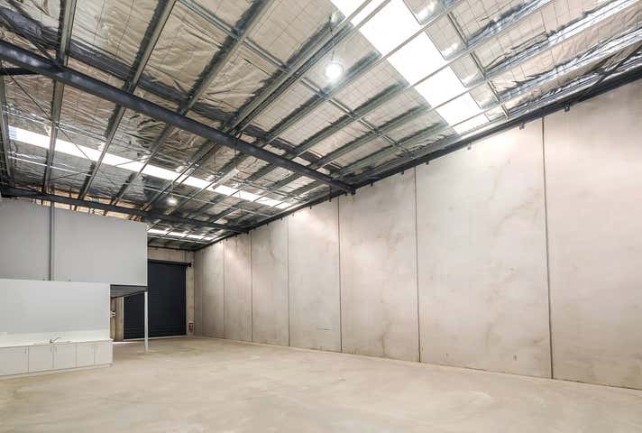 5/11 FRIARS ROAD Moorabbin VIC 3189 - Image 5