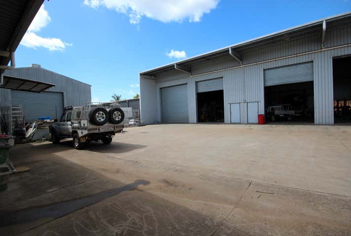 2/15 Whitehouse Street Garbutt QLD 4814 - Image 4