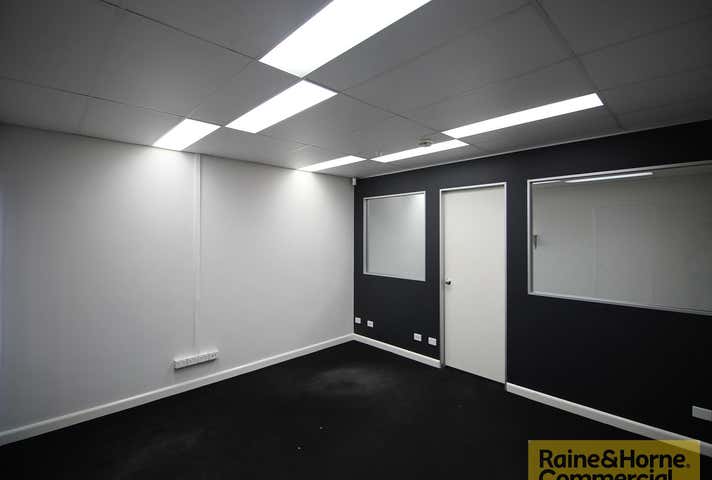 5/129 Robinson Road Geebung QLD 4034 - Image 4
