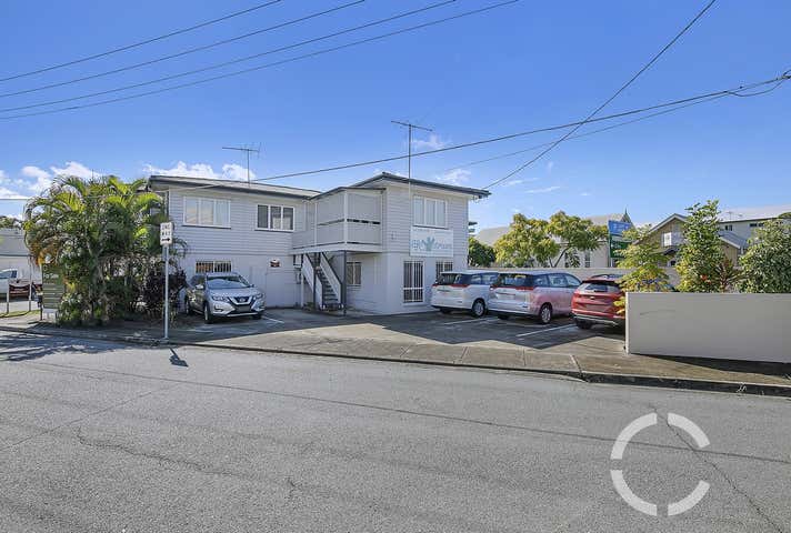 24 Stoneham Street Greenslopes QLD 4120 - Image 3