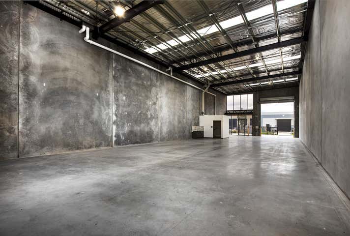 29 Ravenhall Way Ravenhall VIC 3023 - Image 6