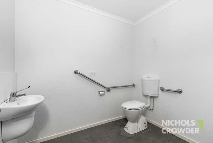 2/3 Duiker Court Langwarrin VIC 3910 - Image 10