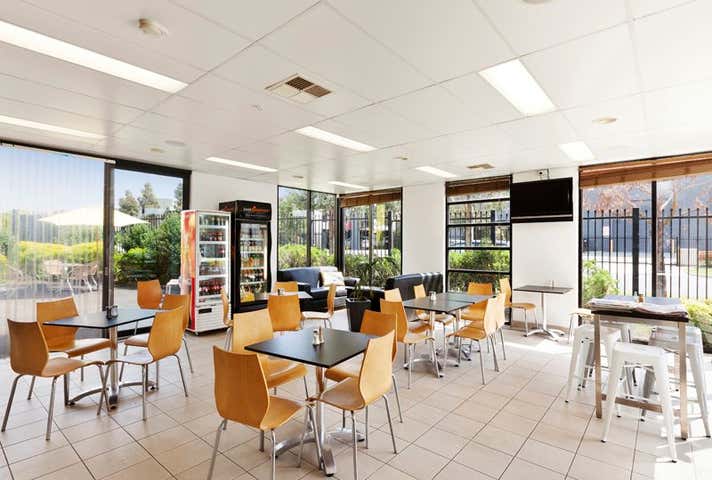 2/127 Merrindale Drive Kilsyth VIC 3137 - Image 2